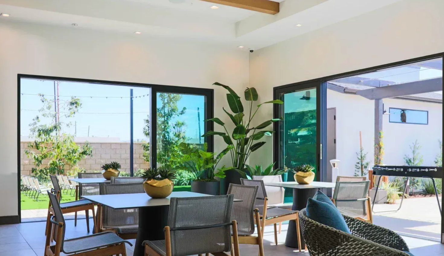Energy-Efficient Windows Near St. Petersburg: What to Look For
