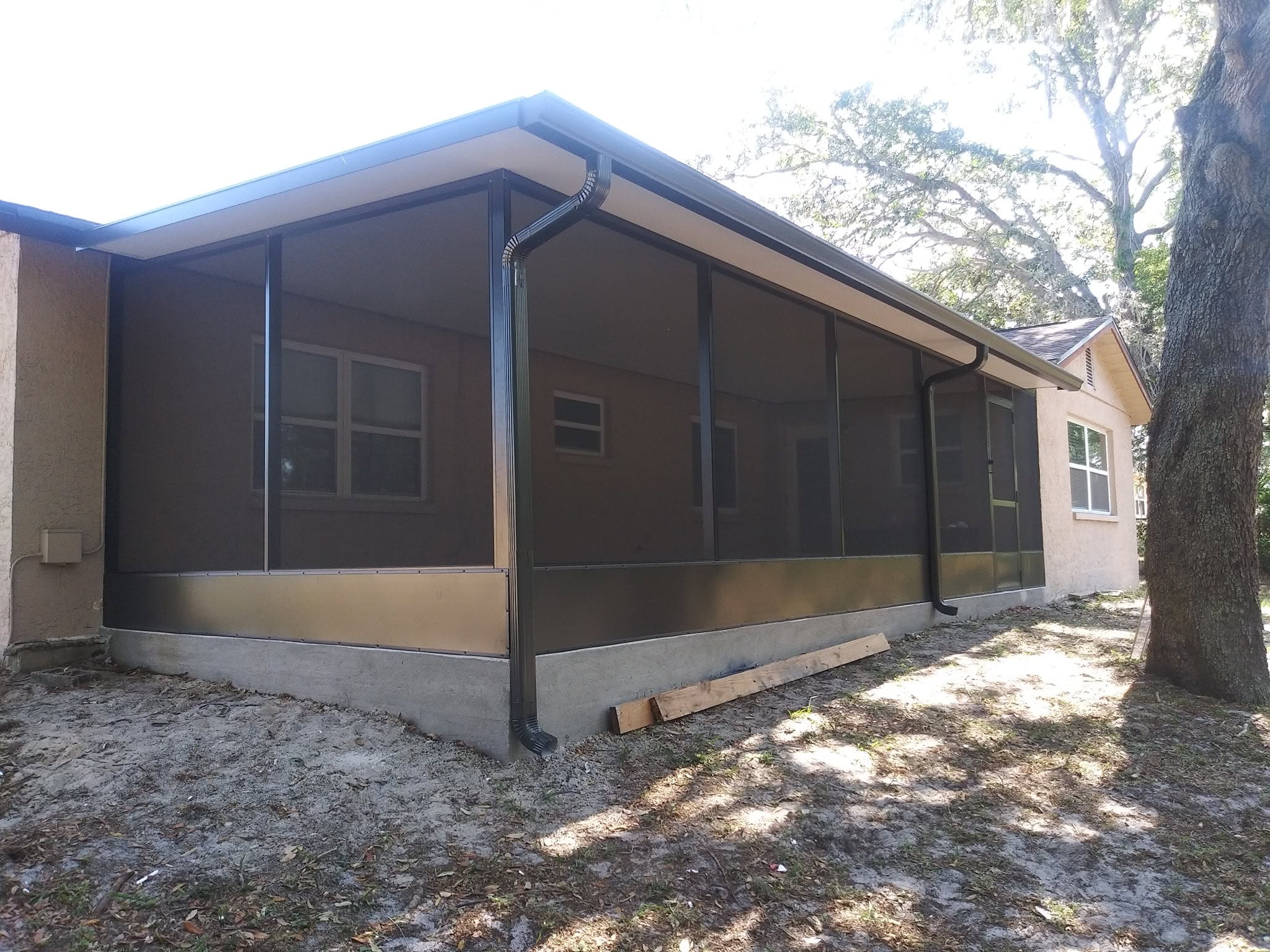 Daly Aluminum residential outdoor living project serving Dunedin homeowners